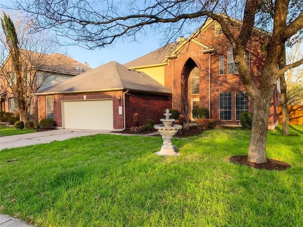 2101 Smoke Tree Trl