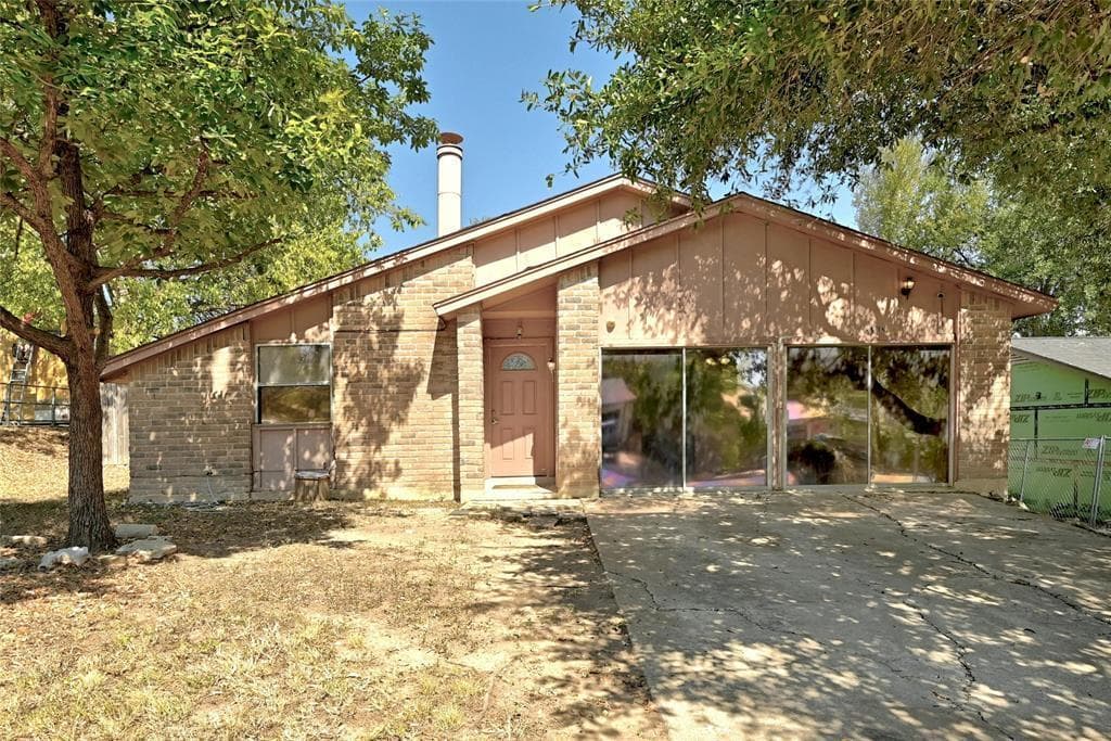 3312 Plantation Rd