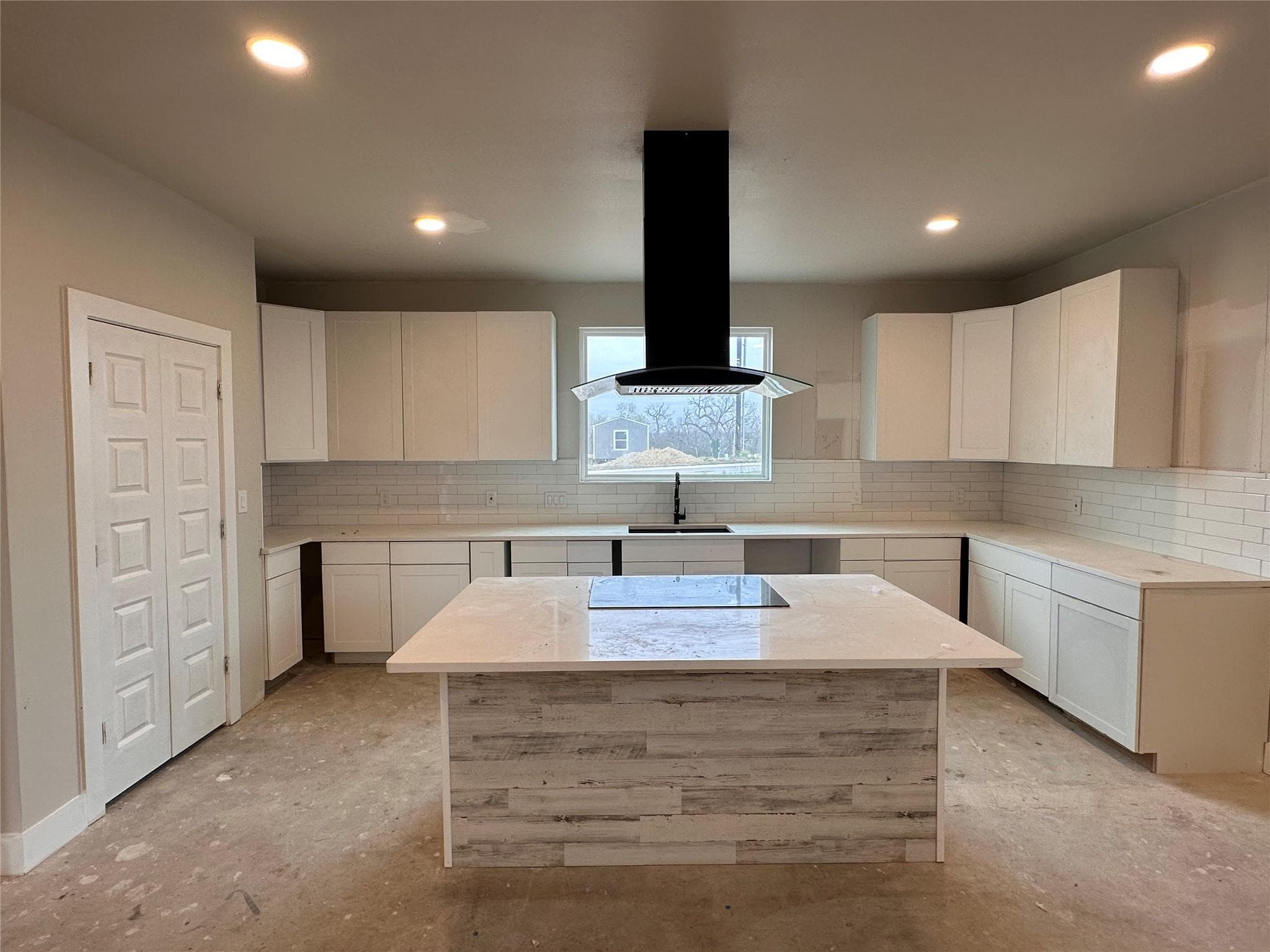 306 Centella Cir