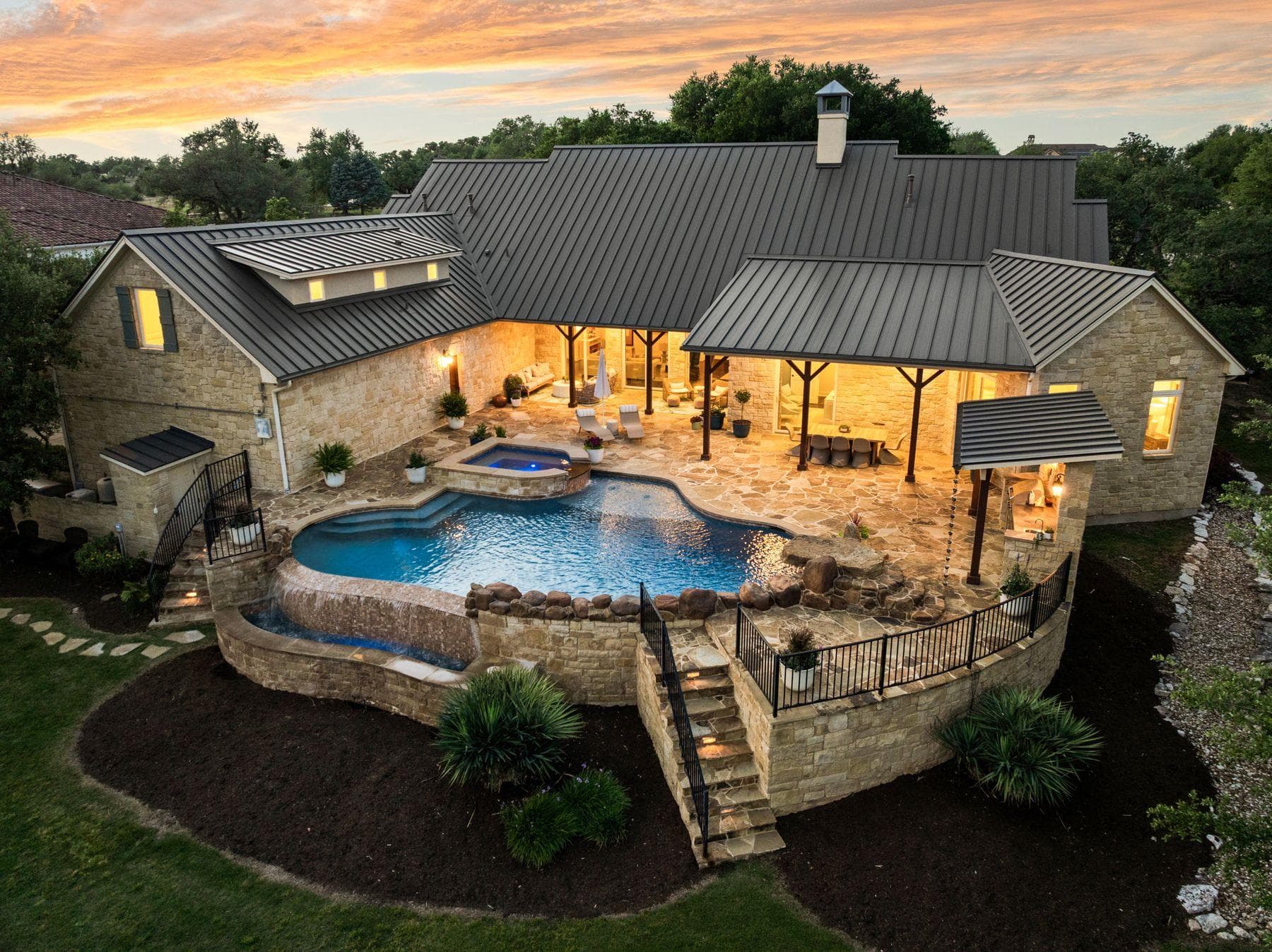 7825 Lynchburg Dr