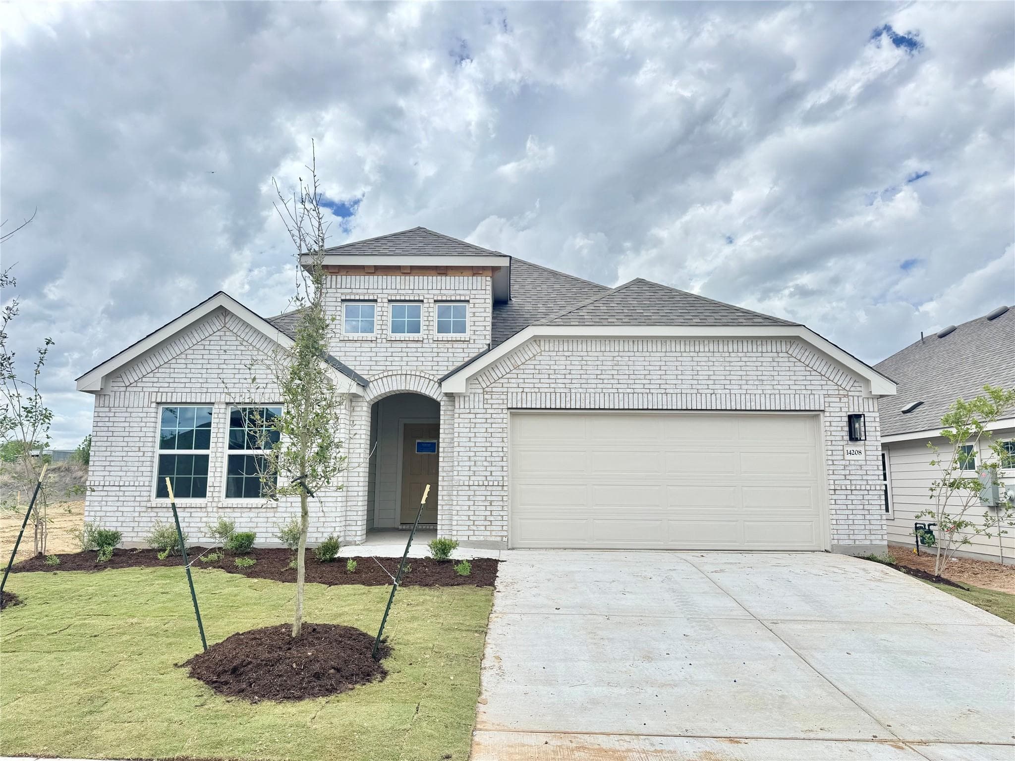 14208 Grassley Trl