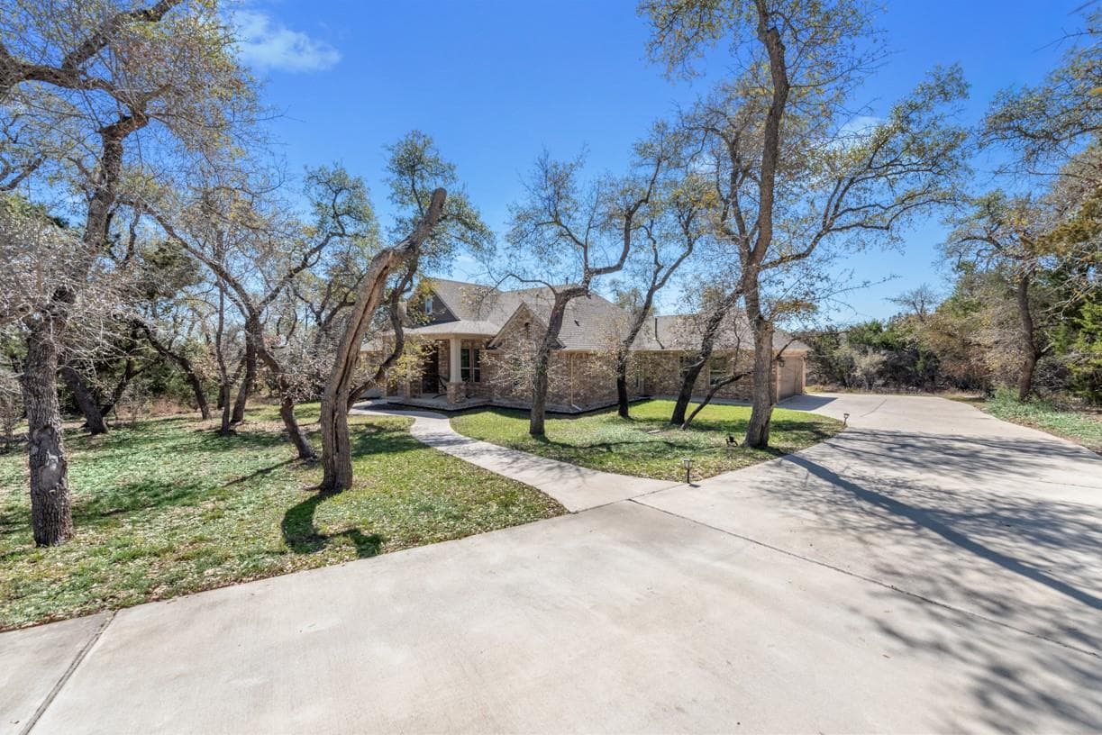 309 Winchester Dr