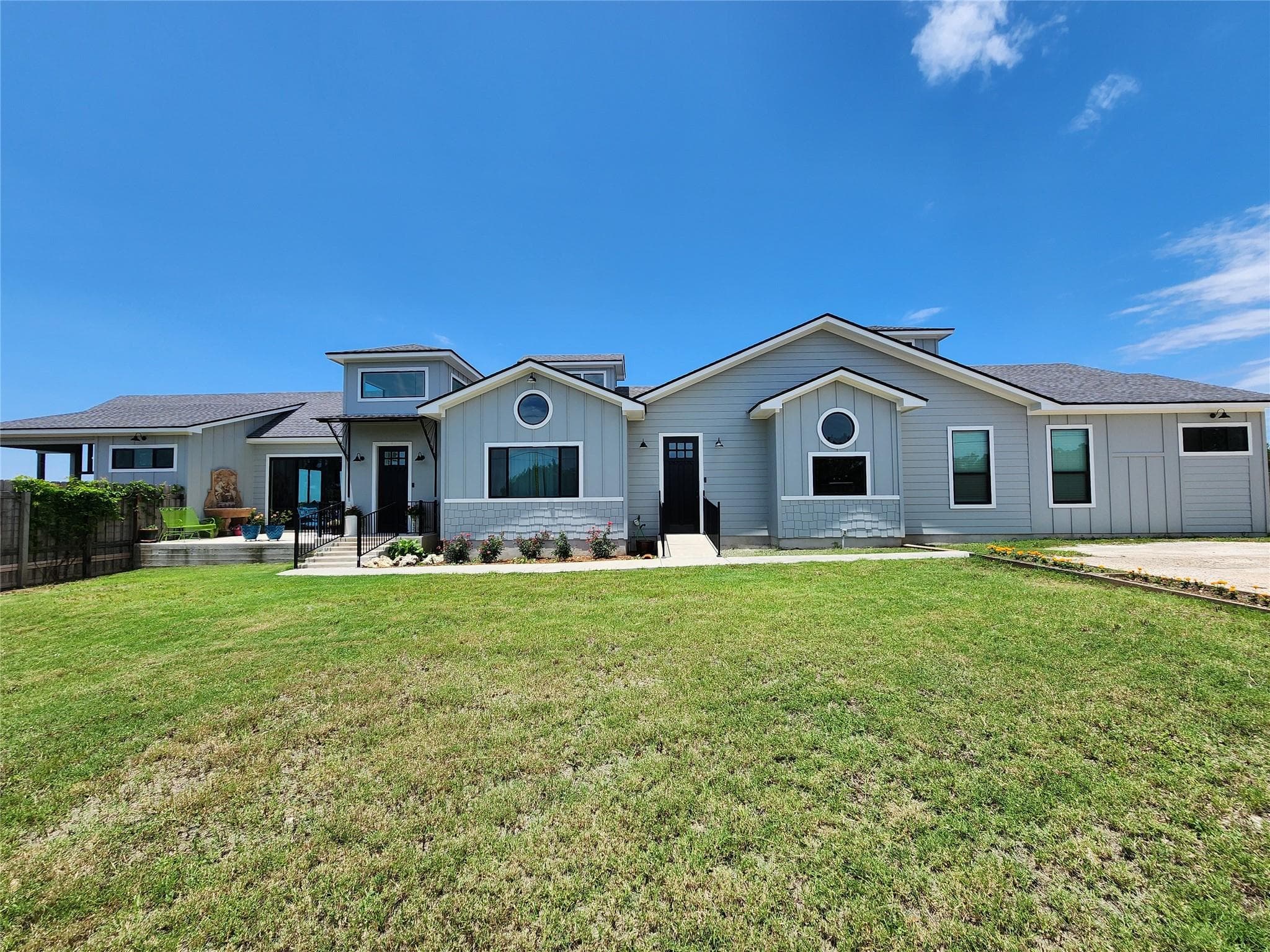 19407 Apple Springs Dr