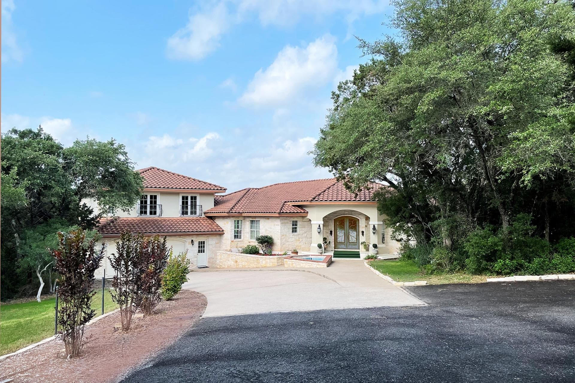 25400 River Rd