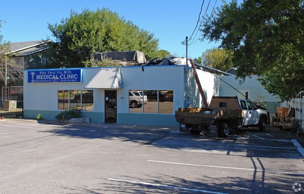 822 Fairfield Dr