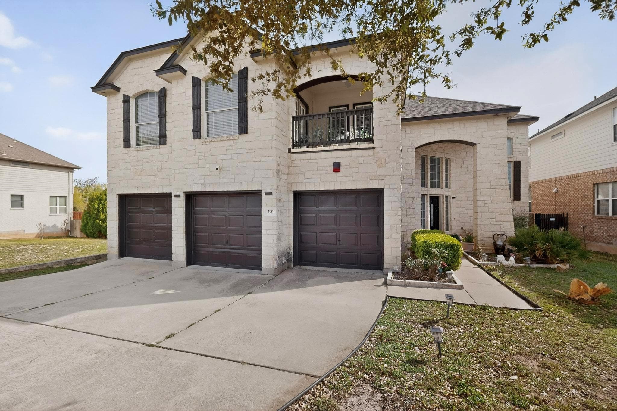 301 S Lynnwood Trl