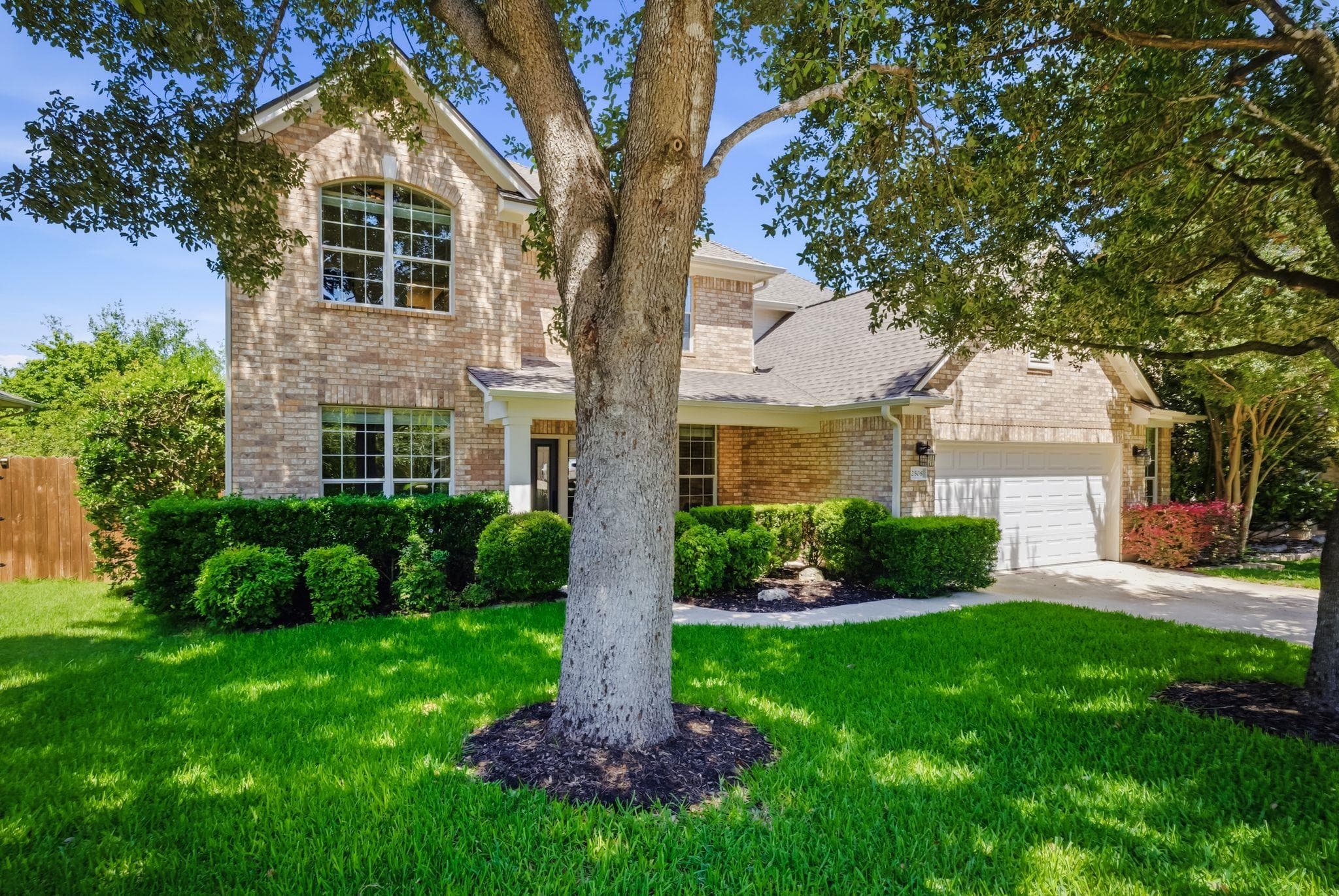 2508 Lipizzan Dr