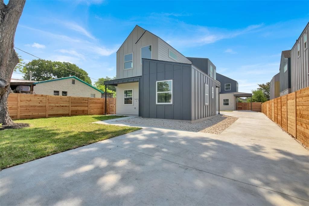 7603 Carver Ave #1-A