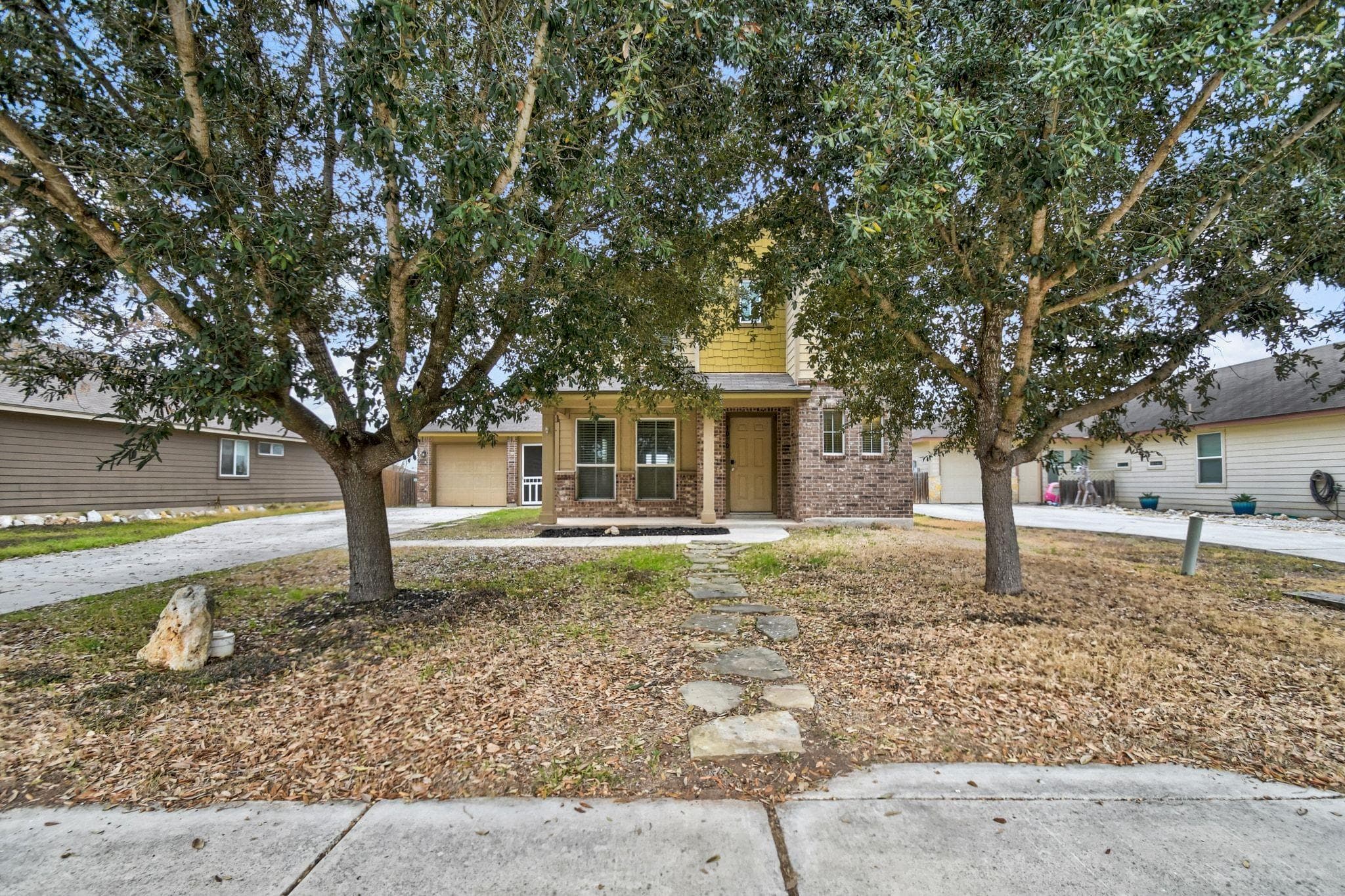 1030 Birdsong Ln