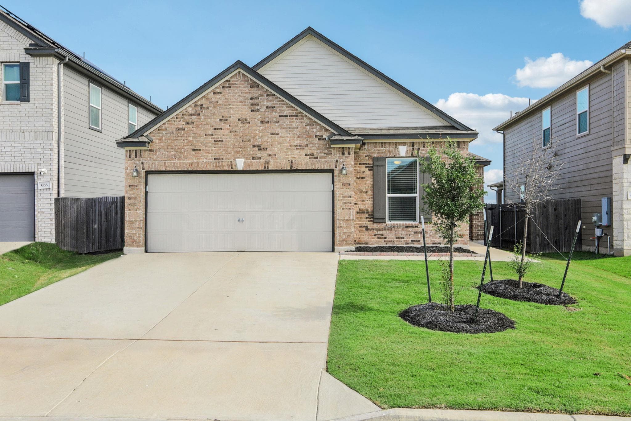 657 Bailey Park Dr