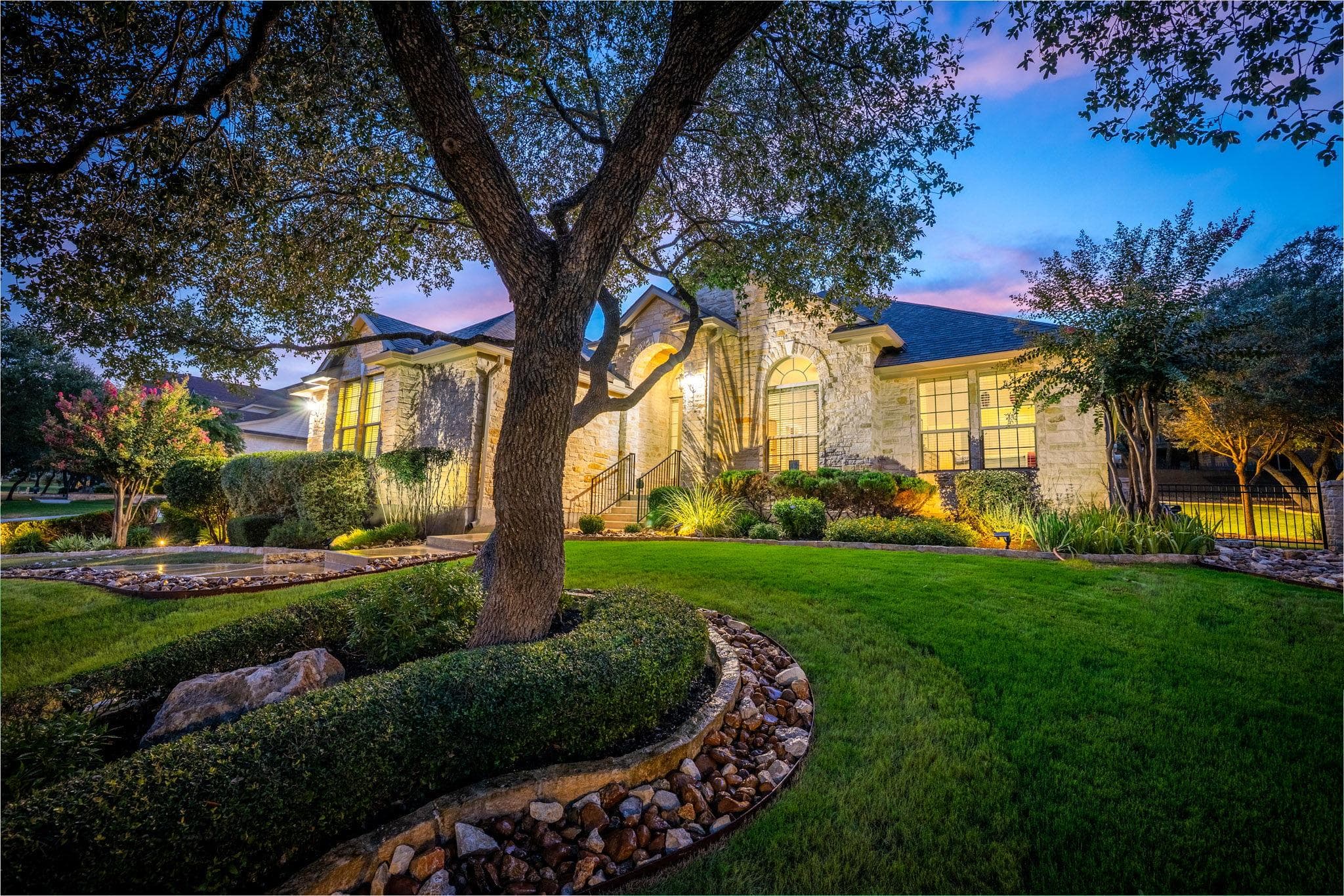 861 Santa Cruz Ln