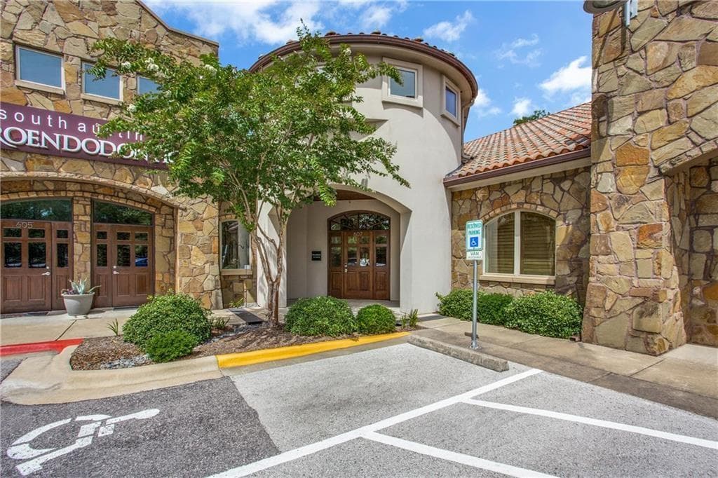 2500 W William Cannon Dr #607 B - 3