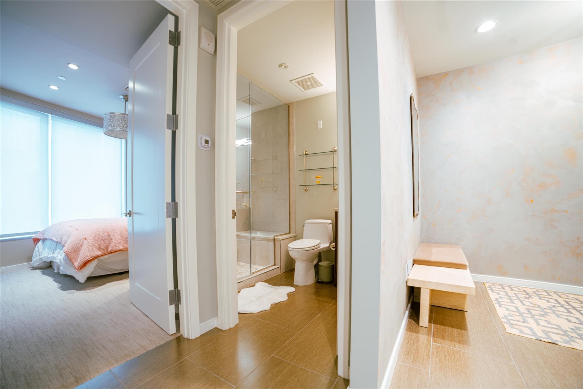 200 Congress Ave #11C
