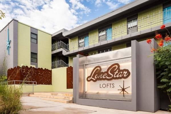 2408 Leon St #105