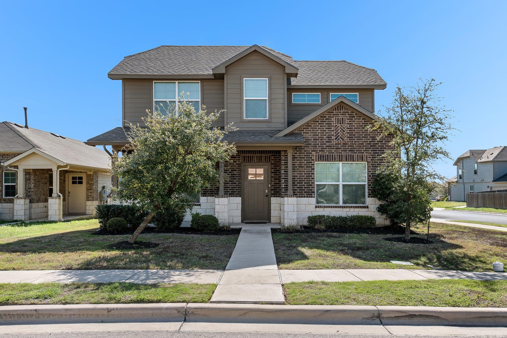 14001 Heywood Dr