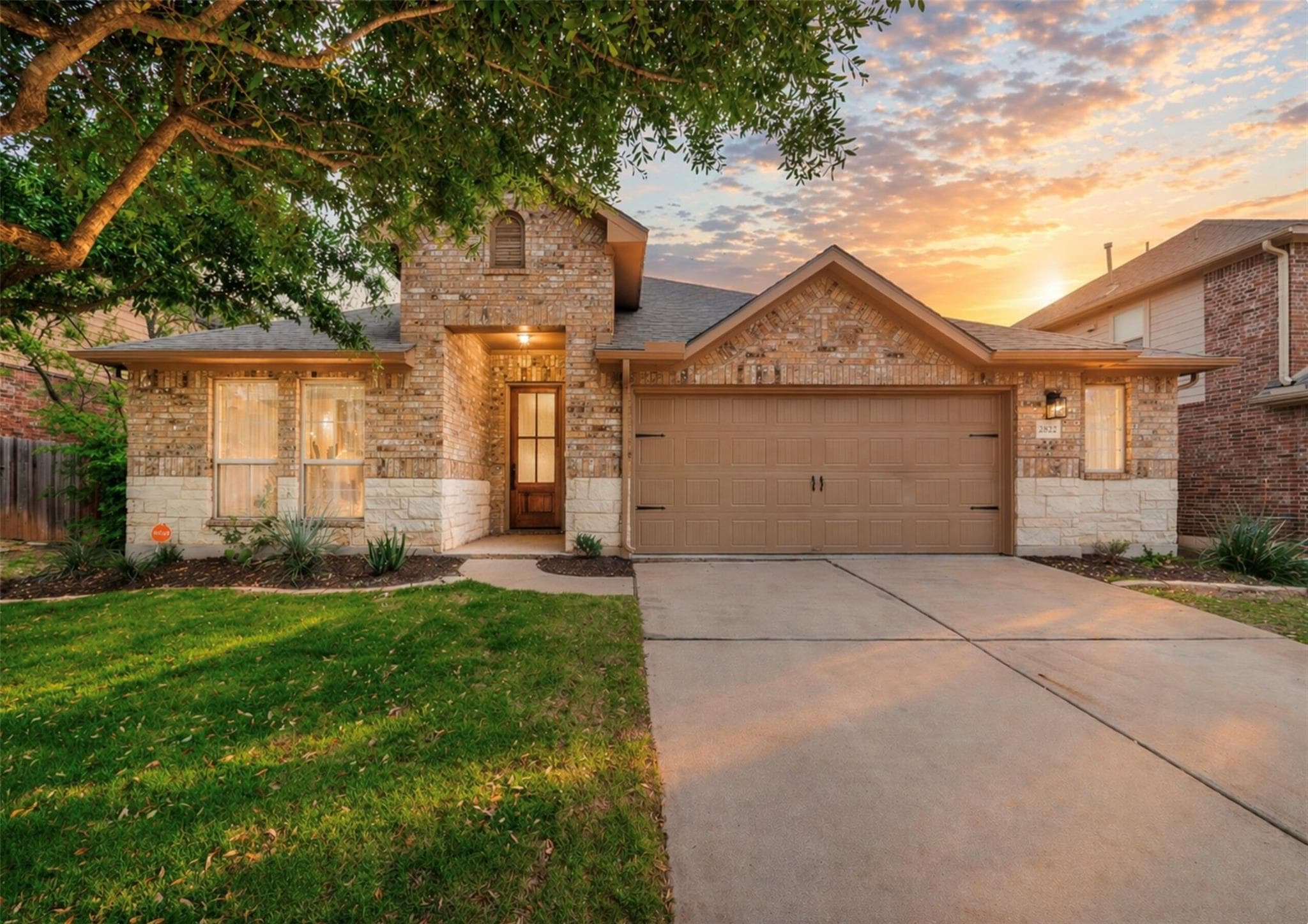 2822 Garlic Creek Dr