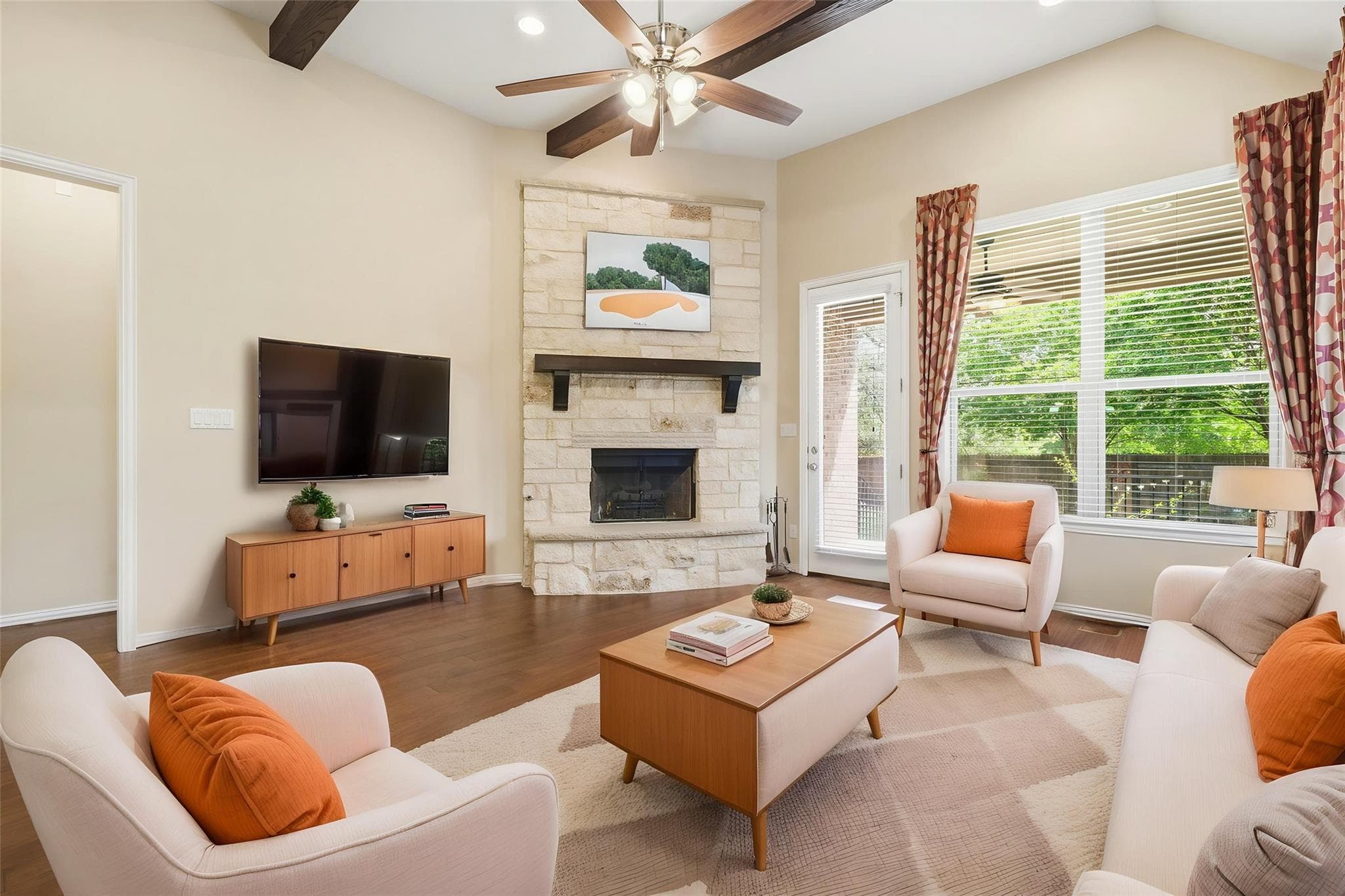 3928 Cole Valley Ln