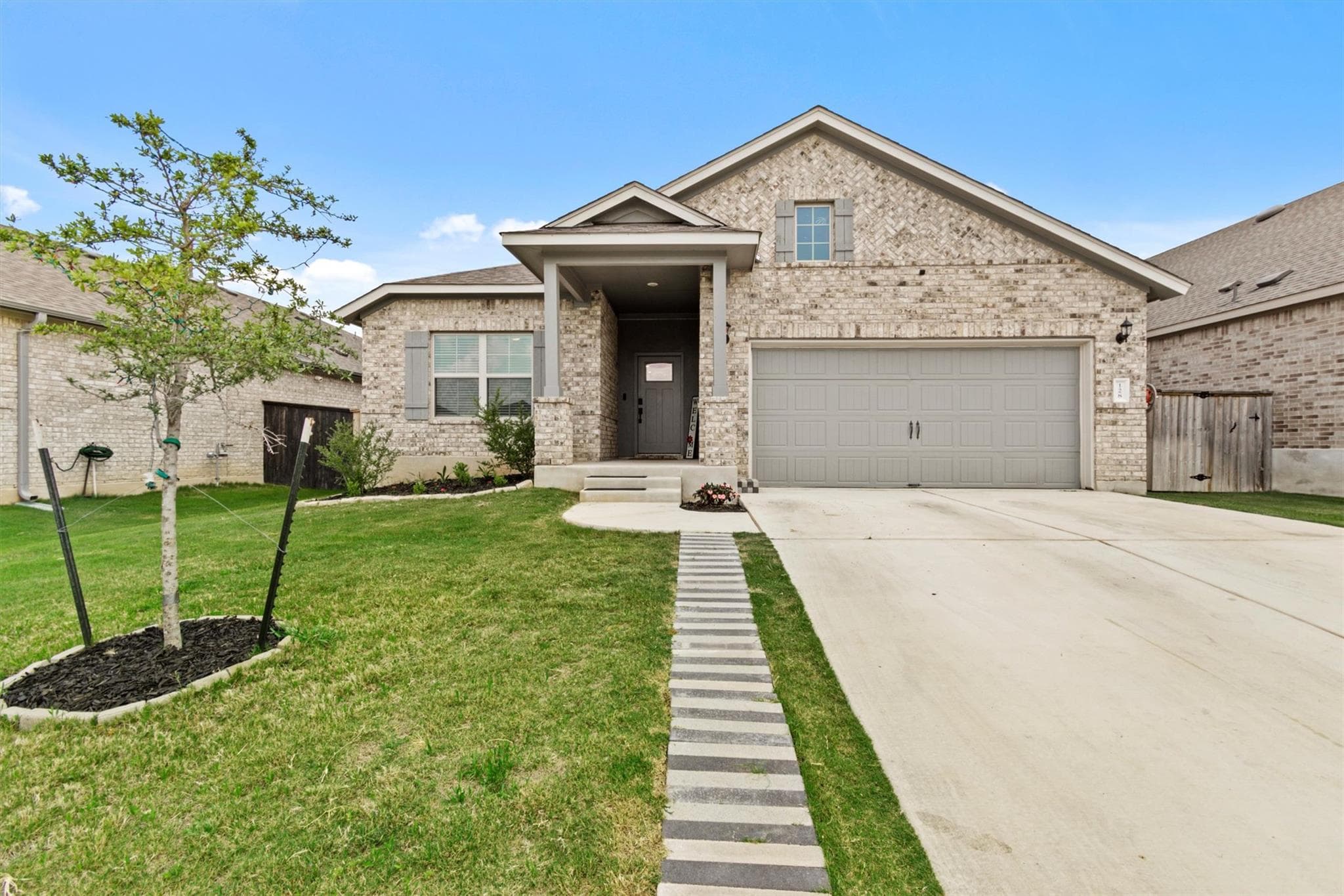 128 Smokebush Trl