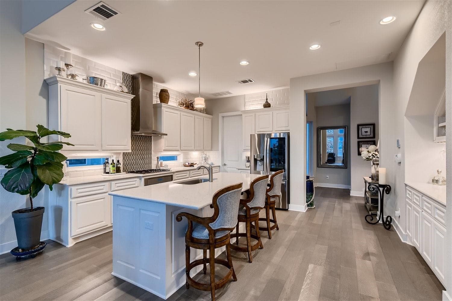 404 Marina View Way