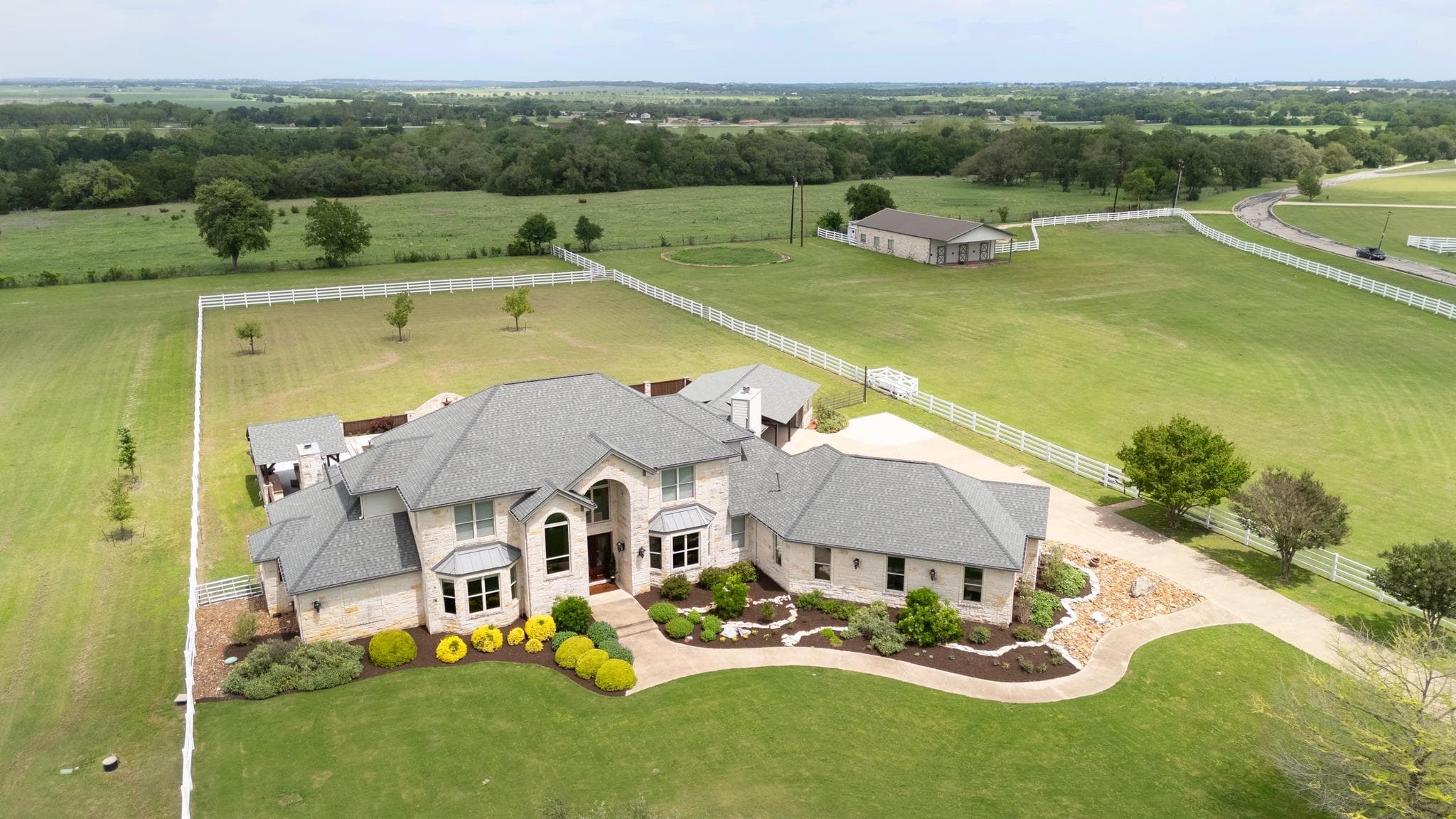 341 Courtnees Way