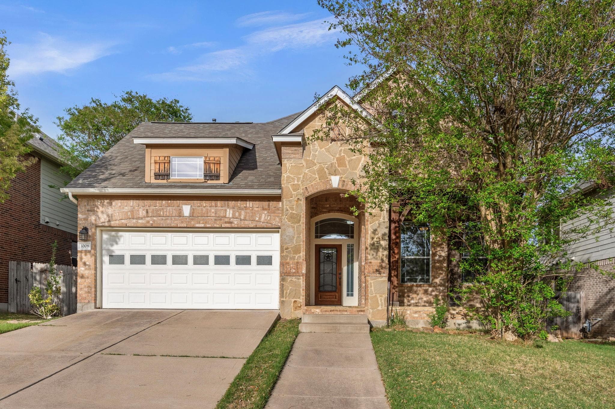 1008 Walsh Hill Trl