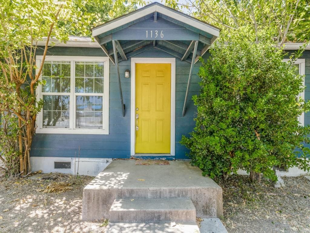 1136 Garland Ave