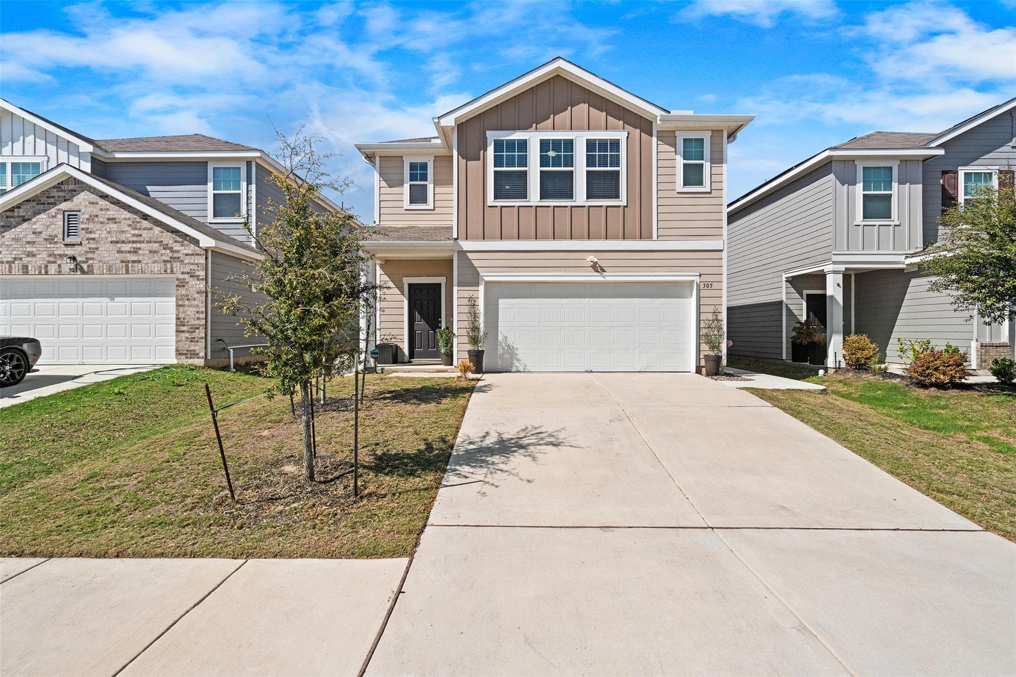 305 Redfish Ln