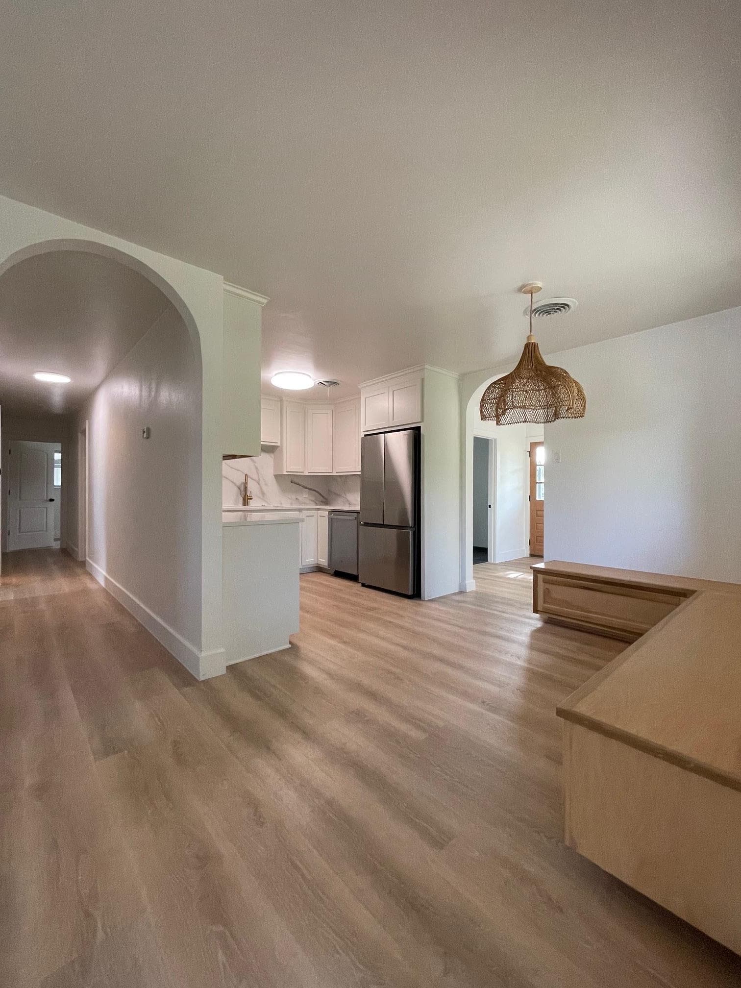 709 Pecan Valley Dr