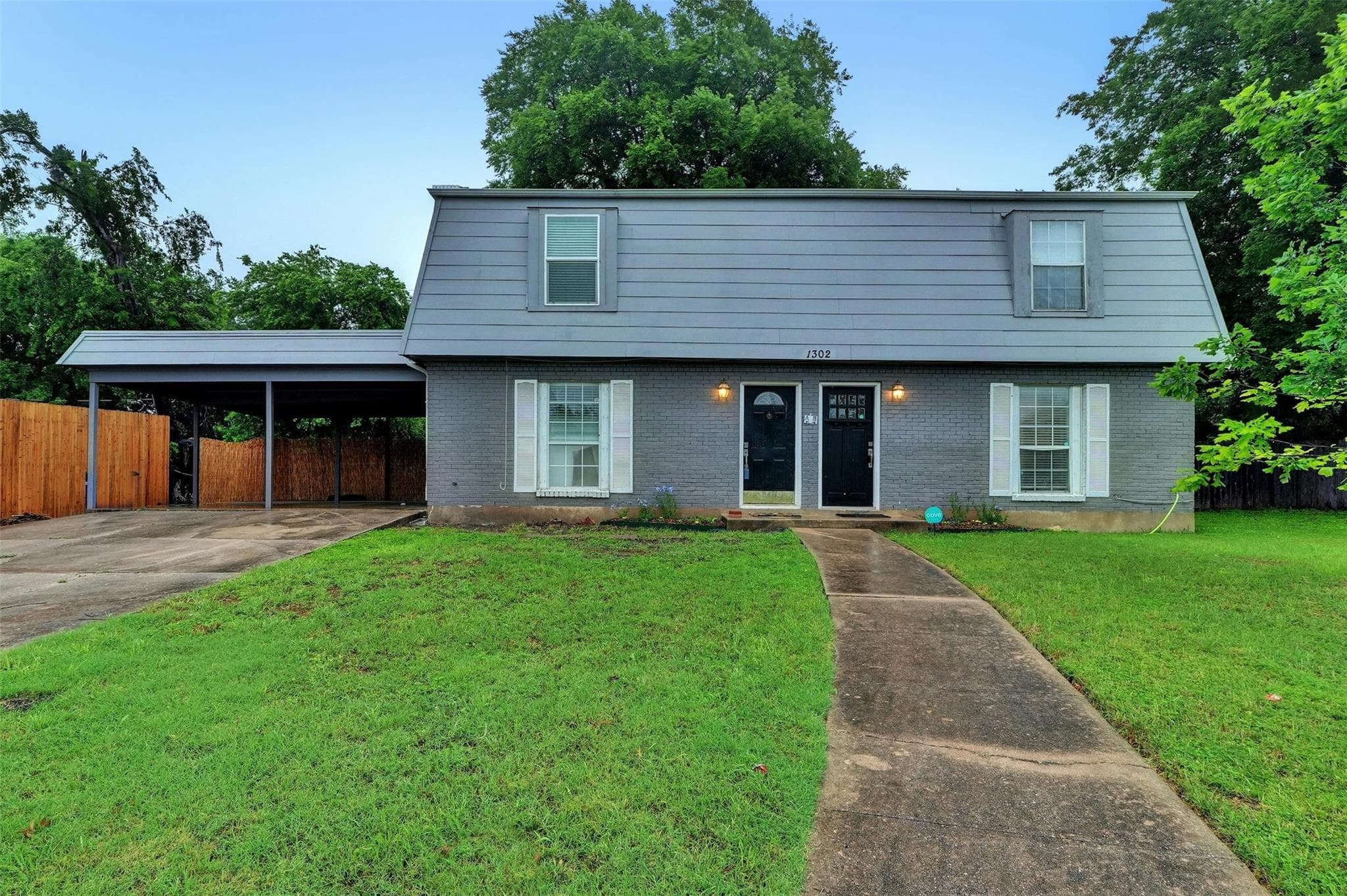 1302 E Saint Johns Ave #A
