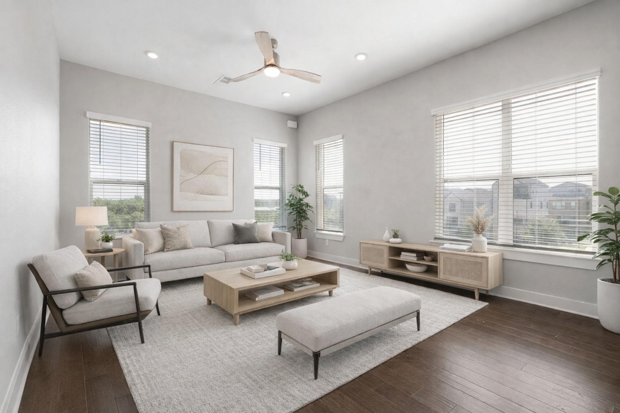 4501 Jackson Ave #5205