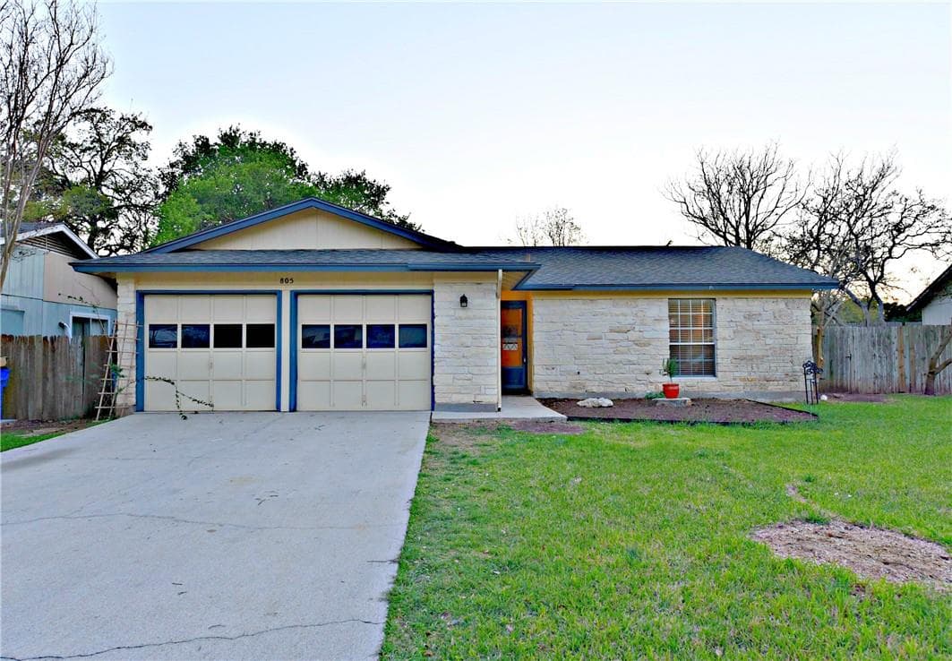 805 Lone Tree Ct
