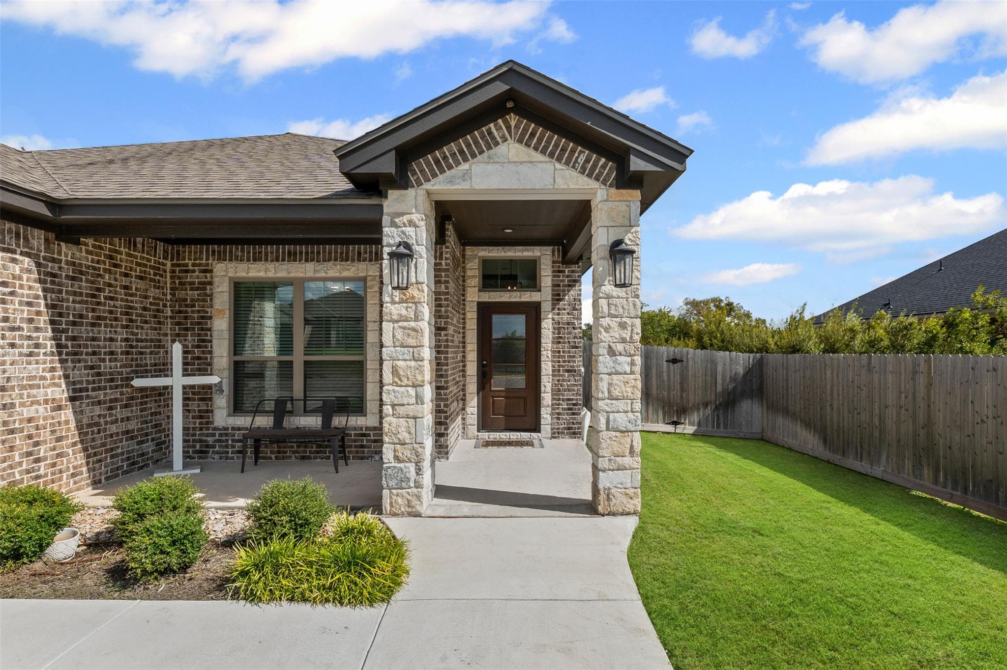 707 Eagle Pass Dr