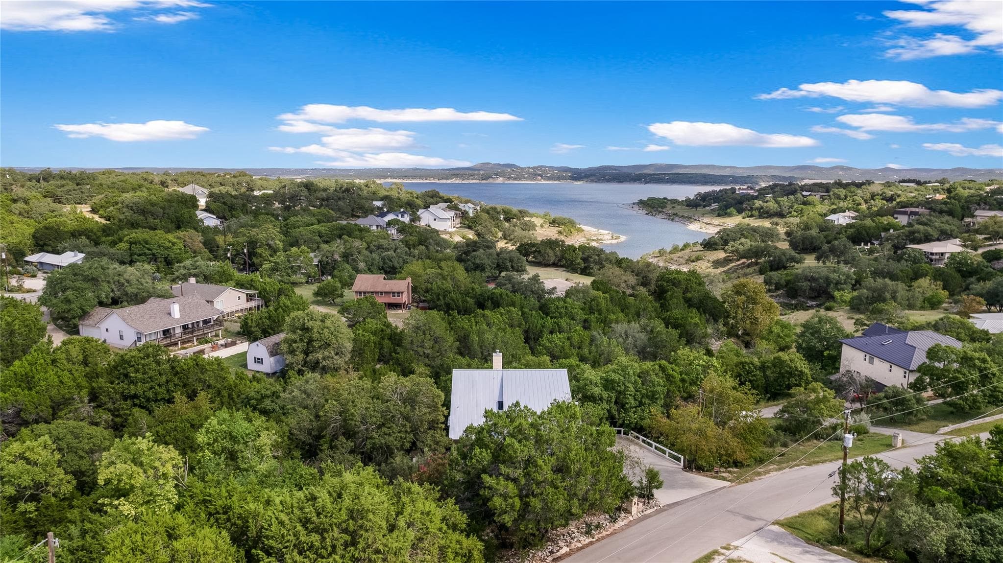 971 Barbara Dr