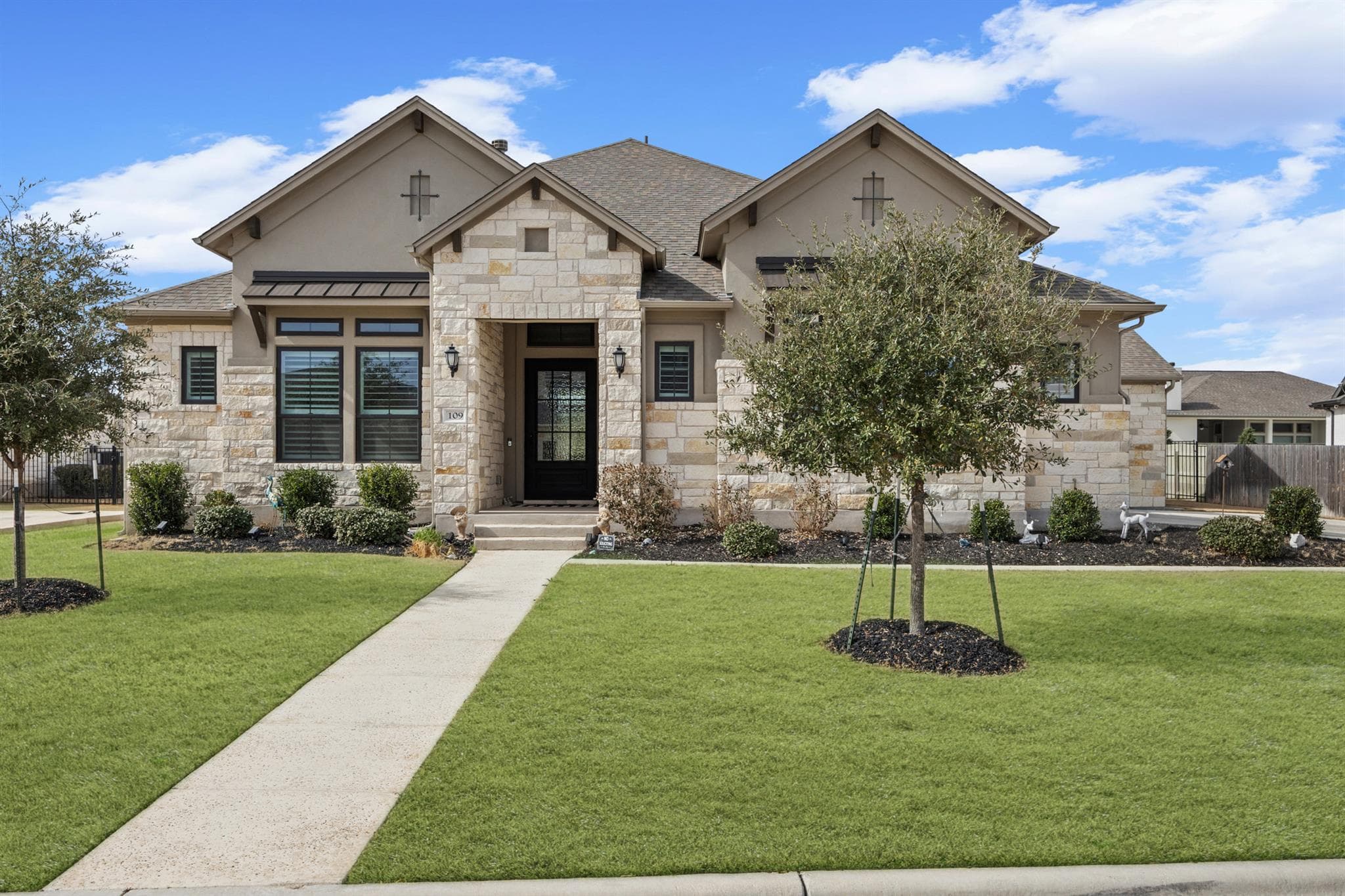 109 Alonda Way