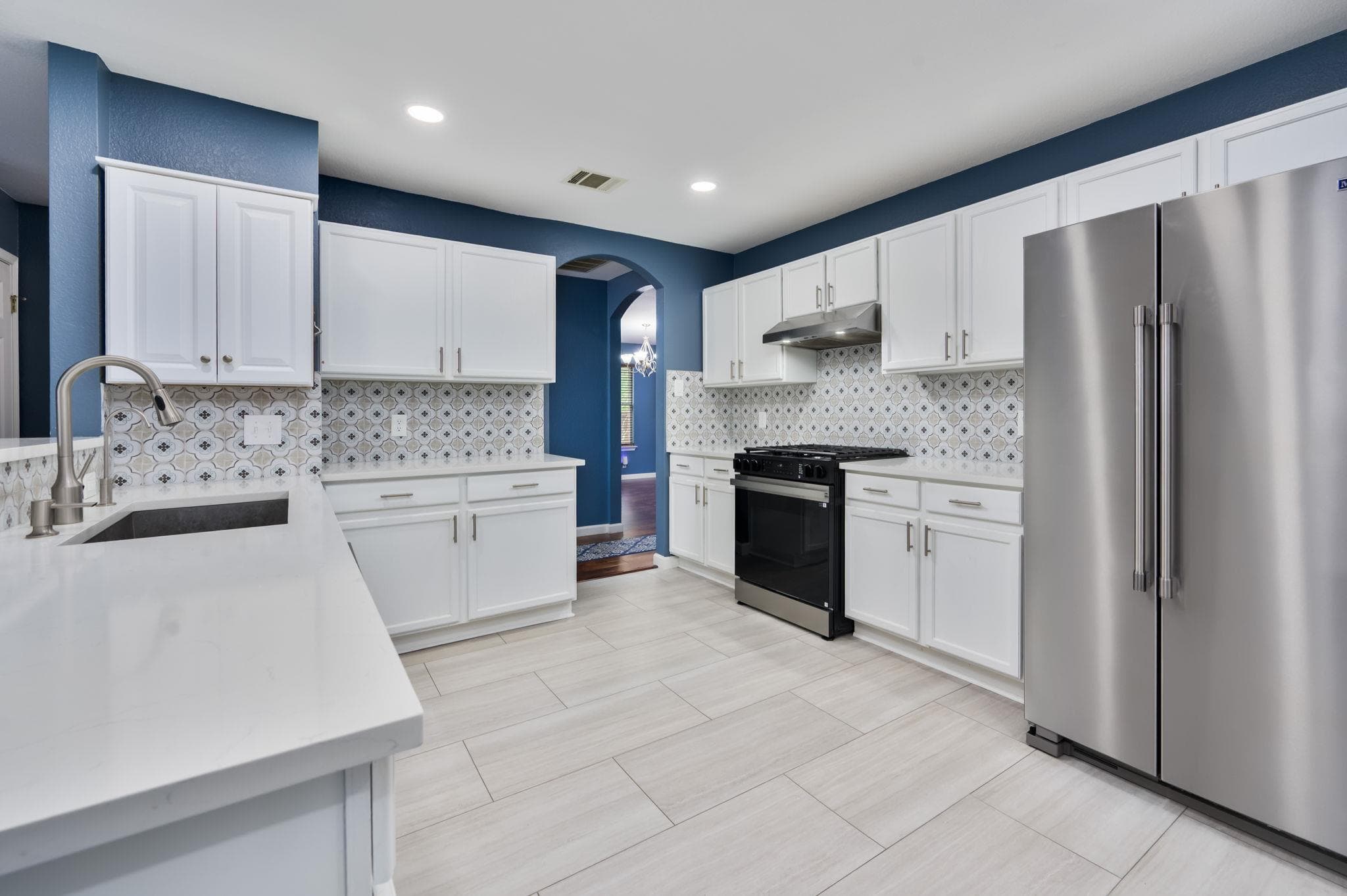207 Presidio Dr