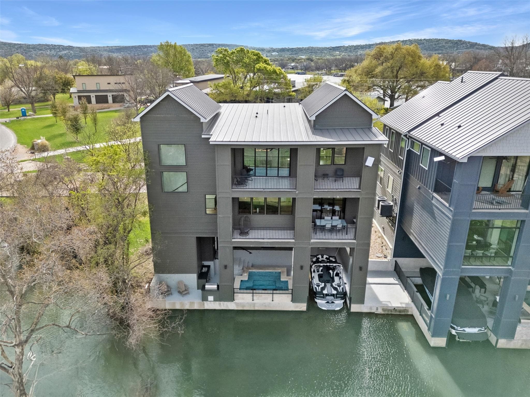 102 Cypress Shore Lane Ln