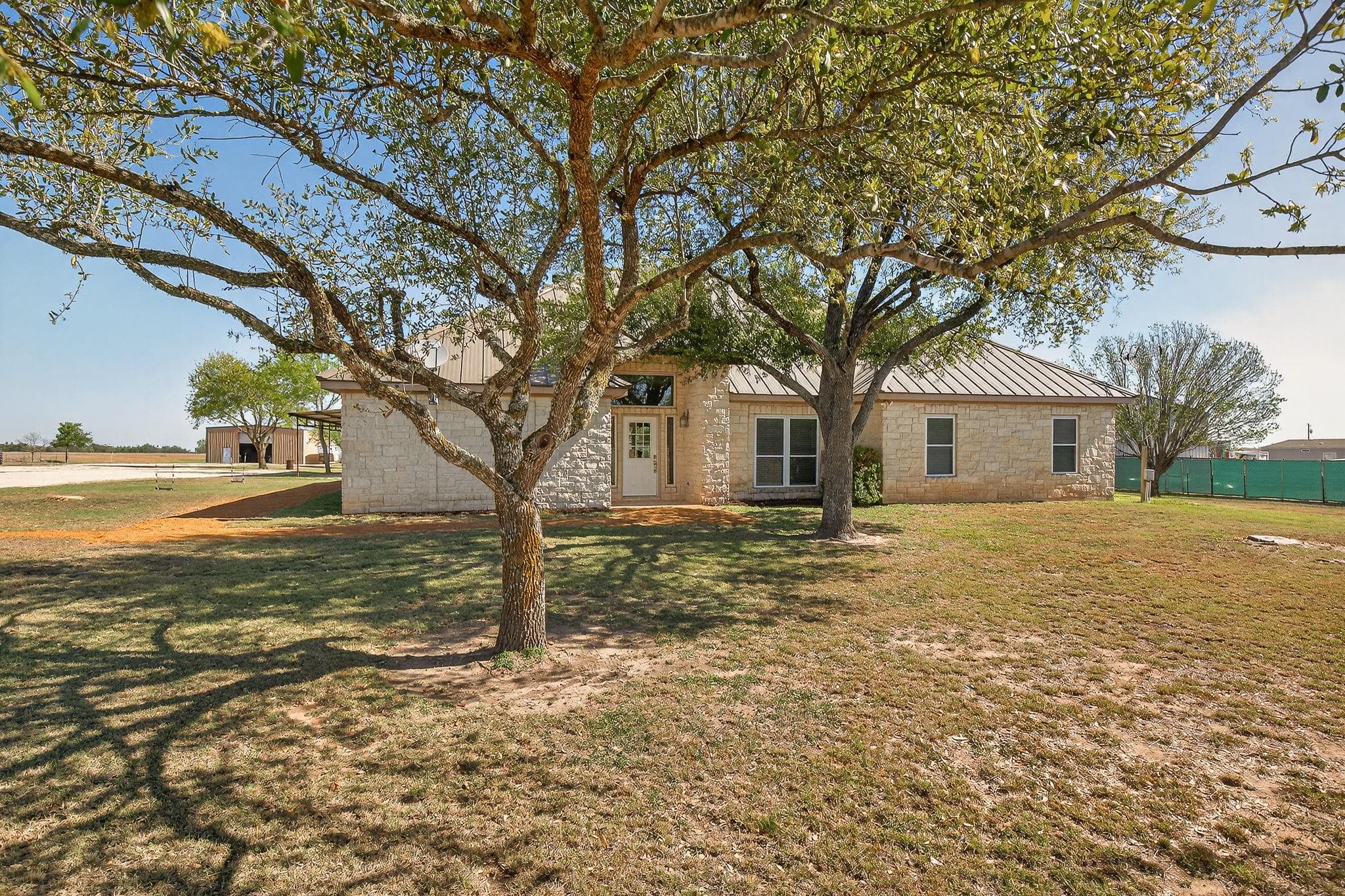 13639 Abrahamson Rd