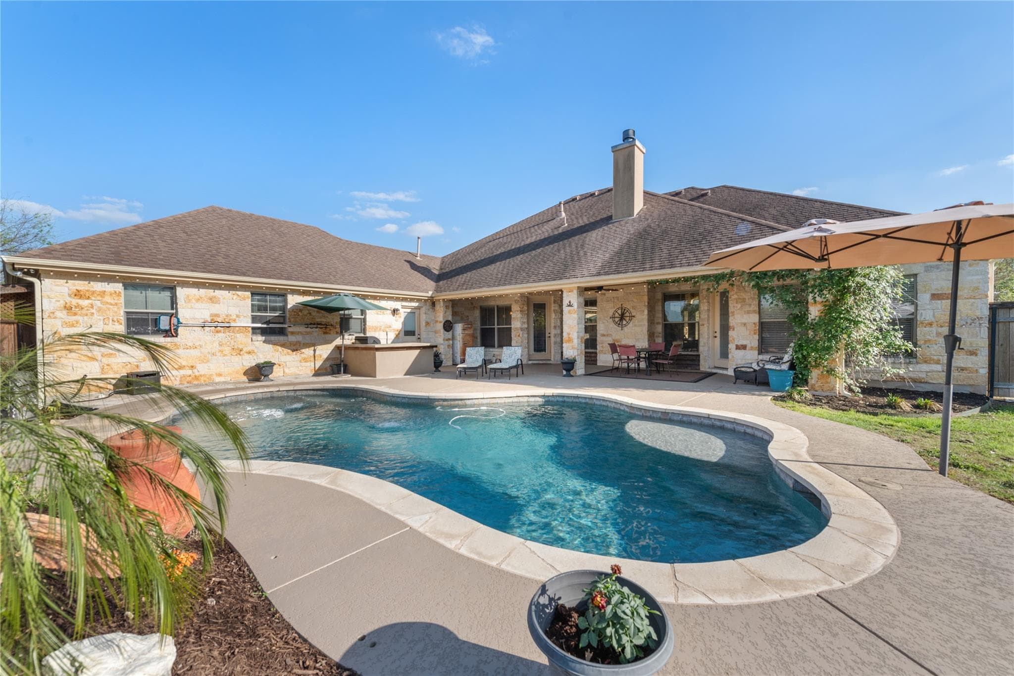 120 Layton Way