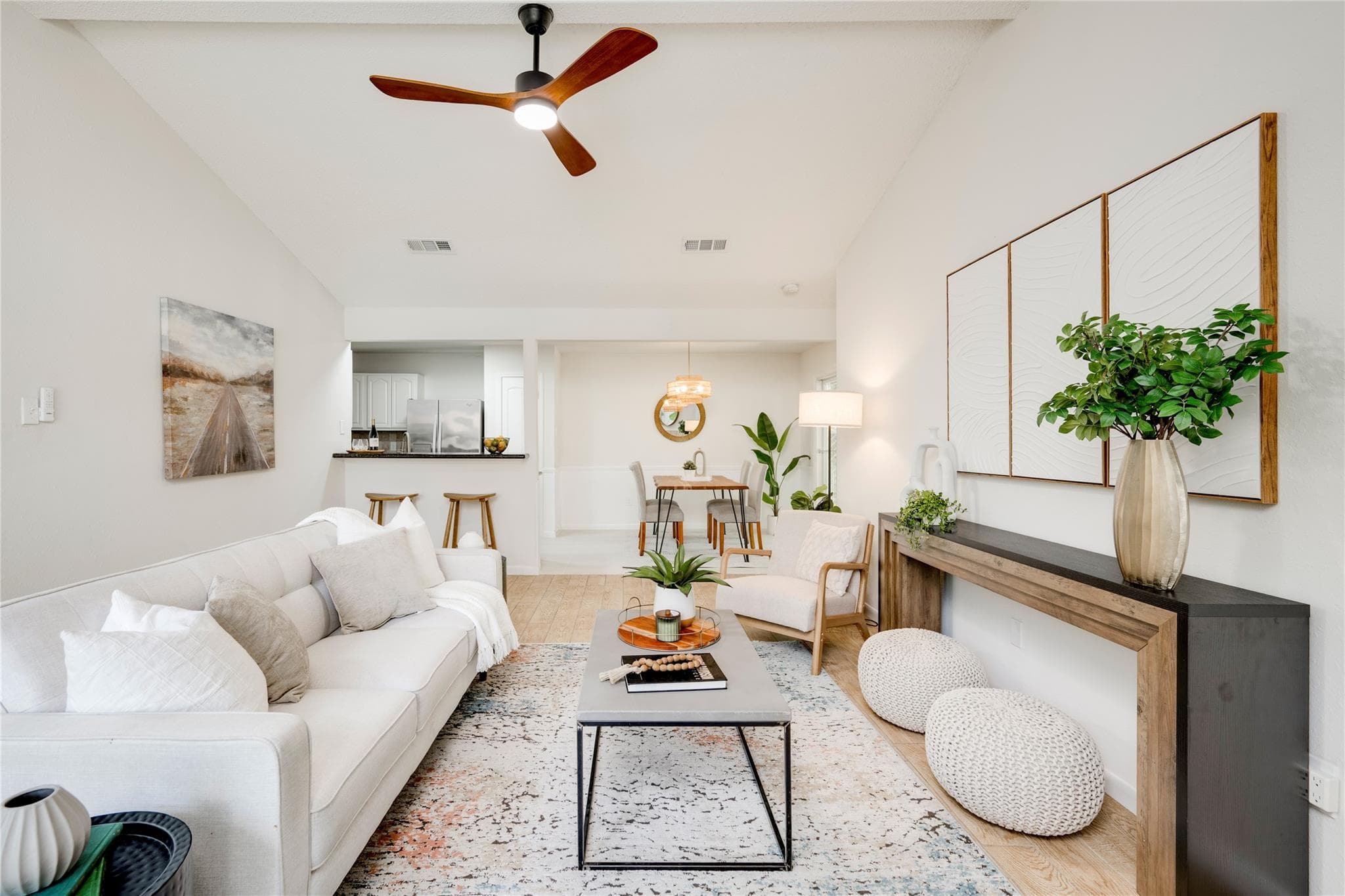 12706 Heinemann Dr