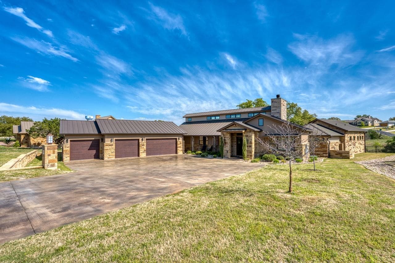 128 Westgate Loop