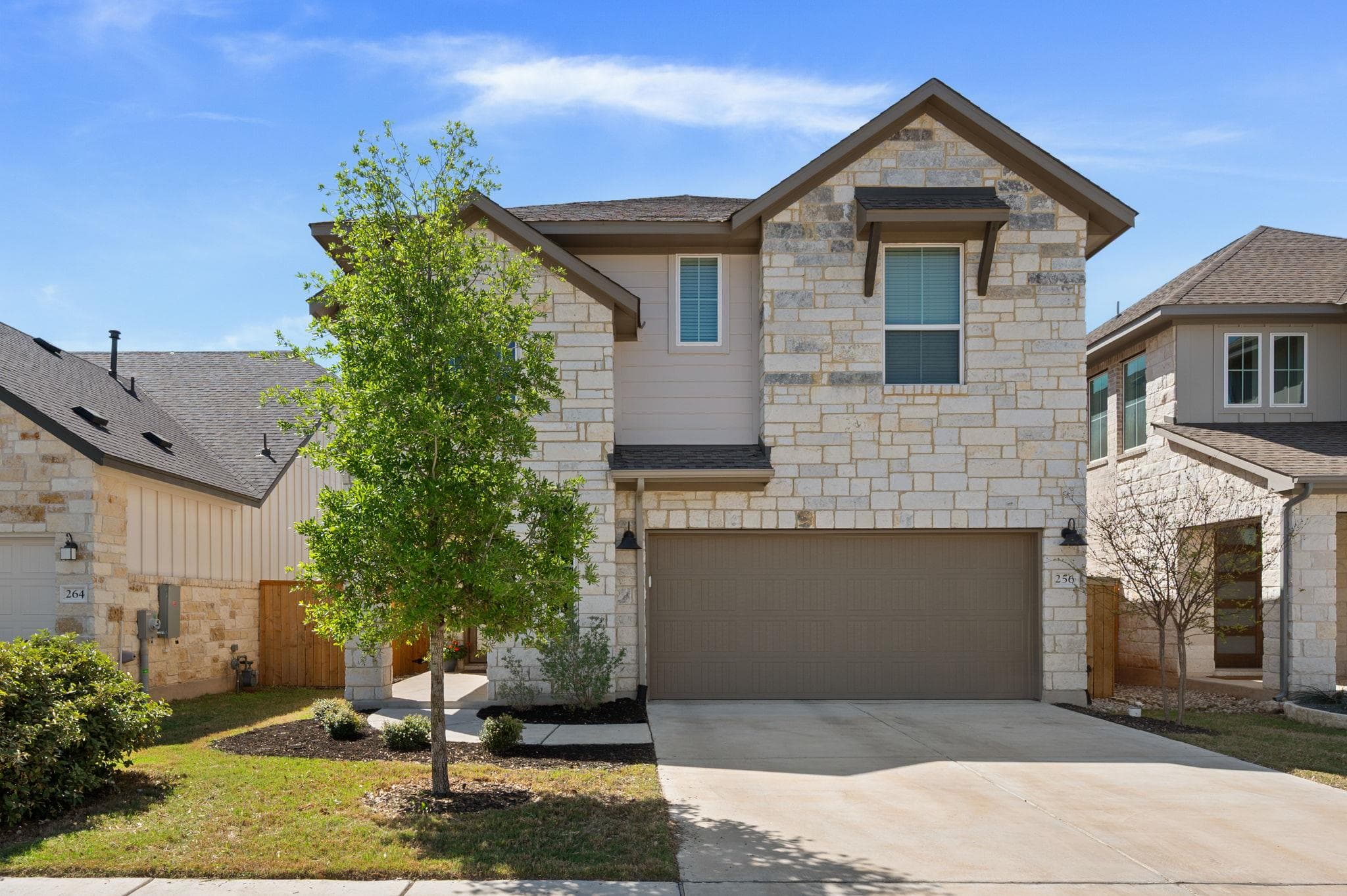 256 Comfort Maple Lane None