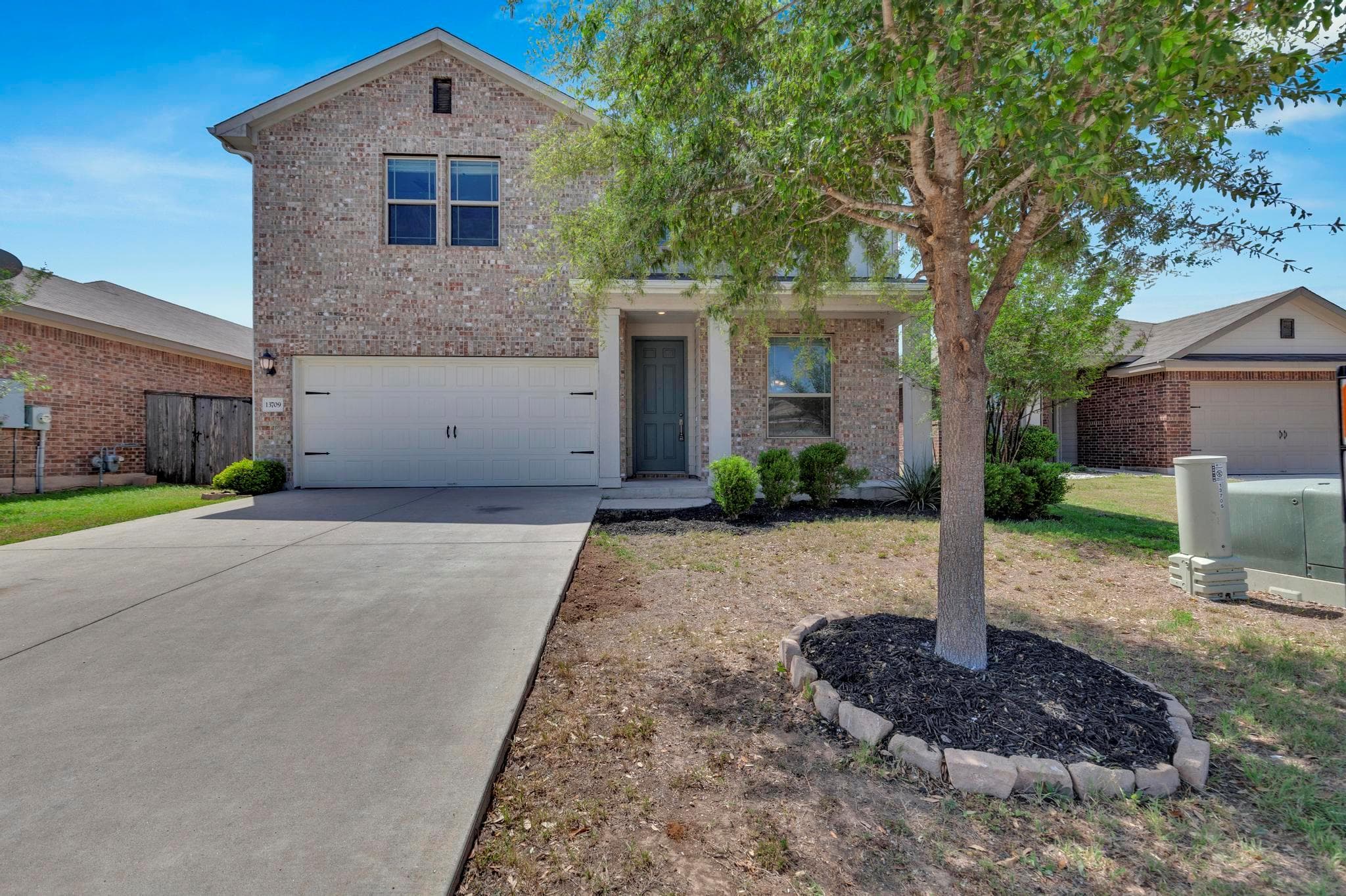 13709 Fallsprings Way