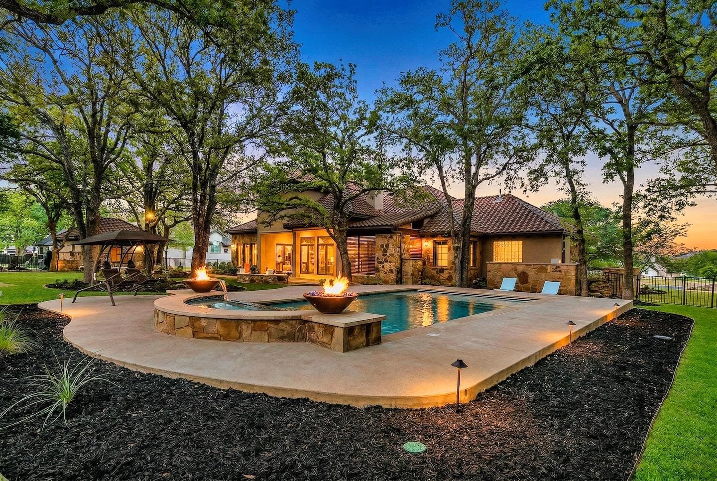 105 Hopewell Cir