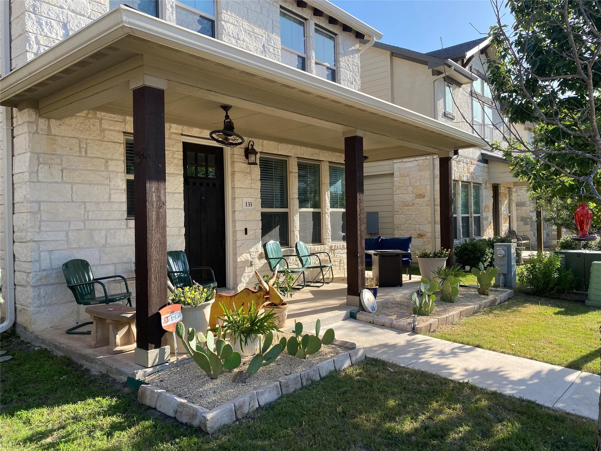133 Buckthorn Dr