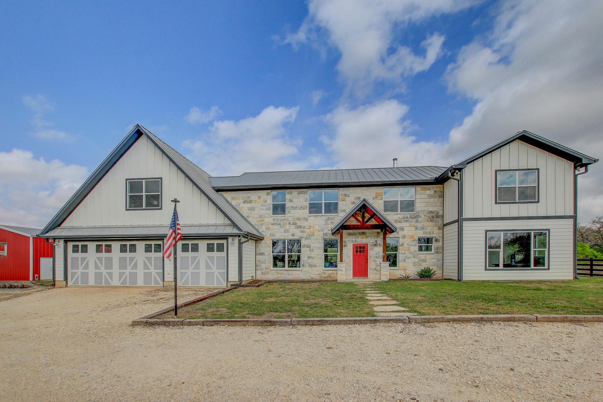 196 Milam Ln