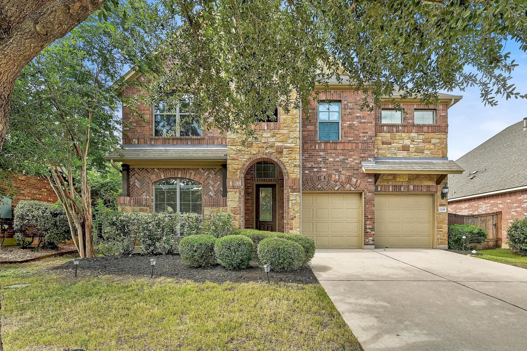 2229 Turtle Mountain Bnd