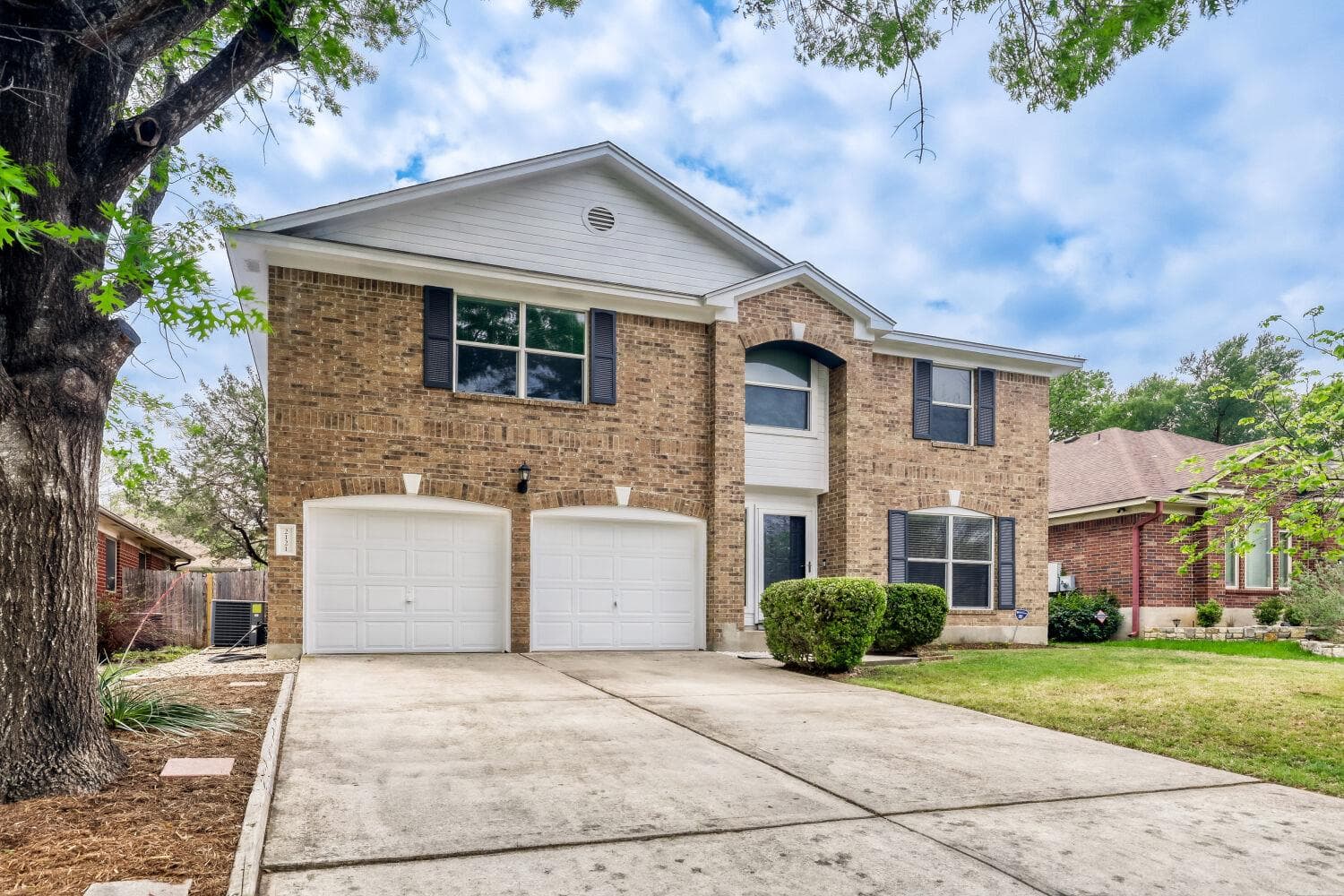 2121 DESCO Dr