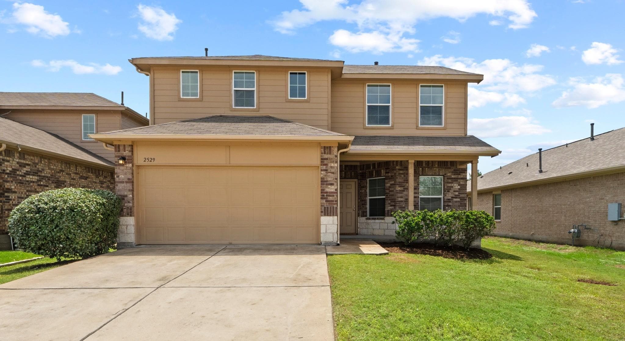 2529 Chetco Dr