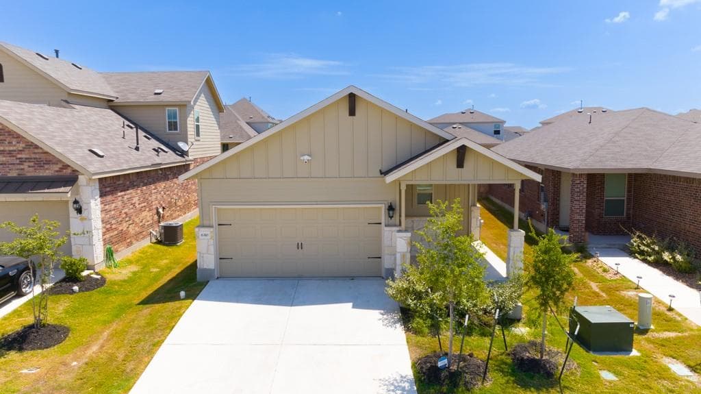 6310 Wolf Pack Dr