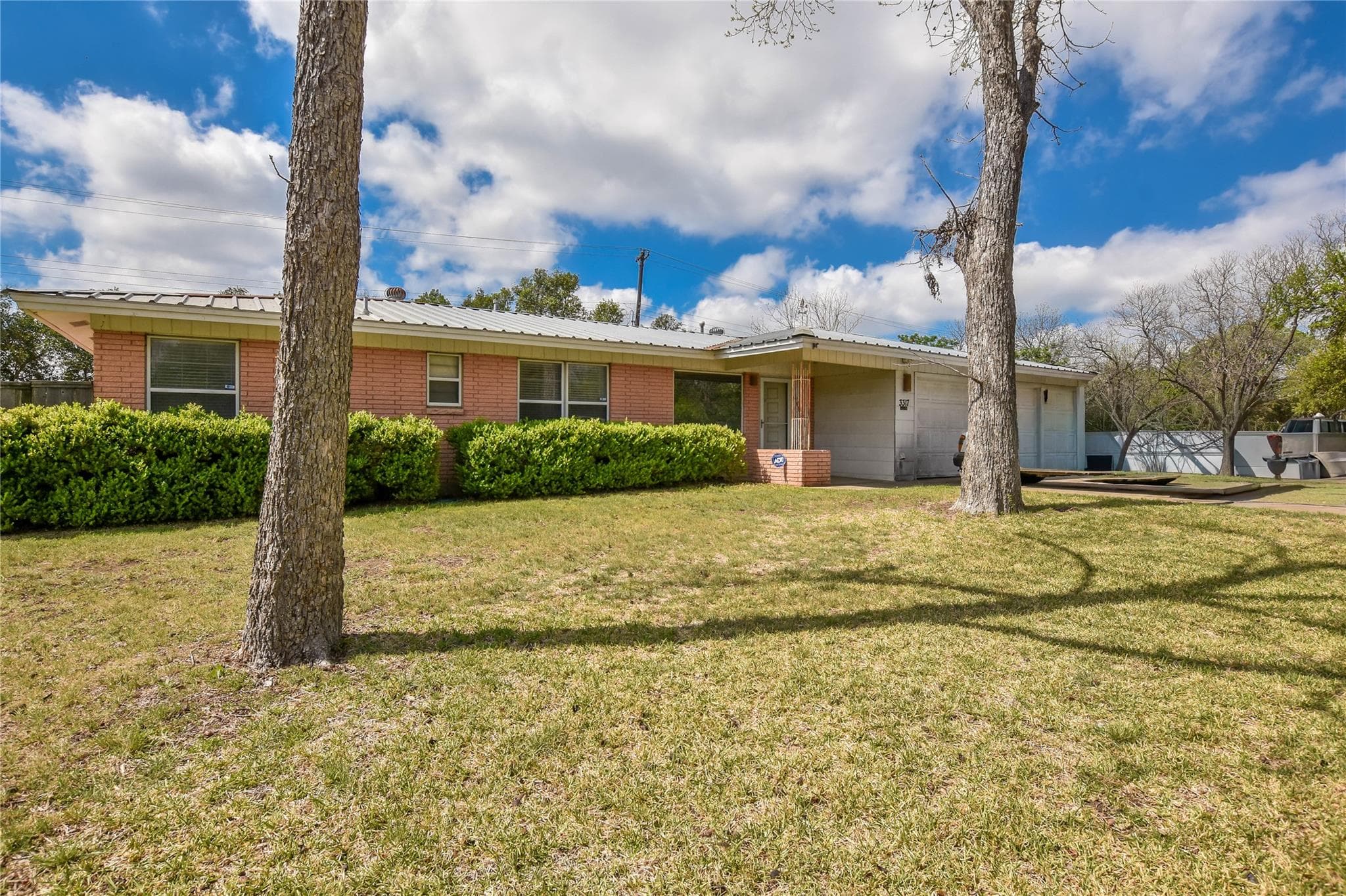 3317 Bosque Ln